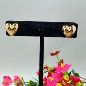 Avon Signed Vintage Gold Plated Heart Stud Earrings